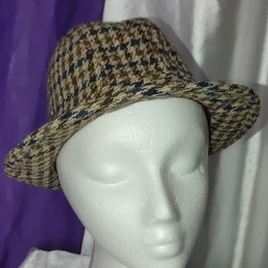 Totes vintage water resistant houndstooth fedora M